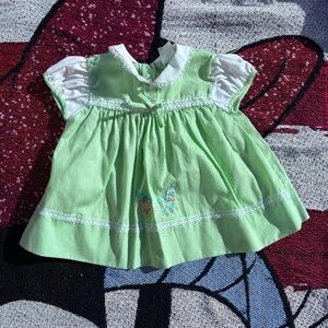 VINTAGE CRADLE TOGS MINT GREEN EMBROIDERED LAMB GRAPHIC FRILLY SHIRT SIZE 6 MON